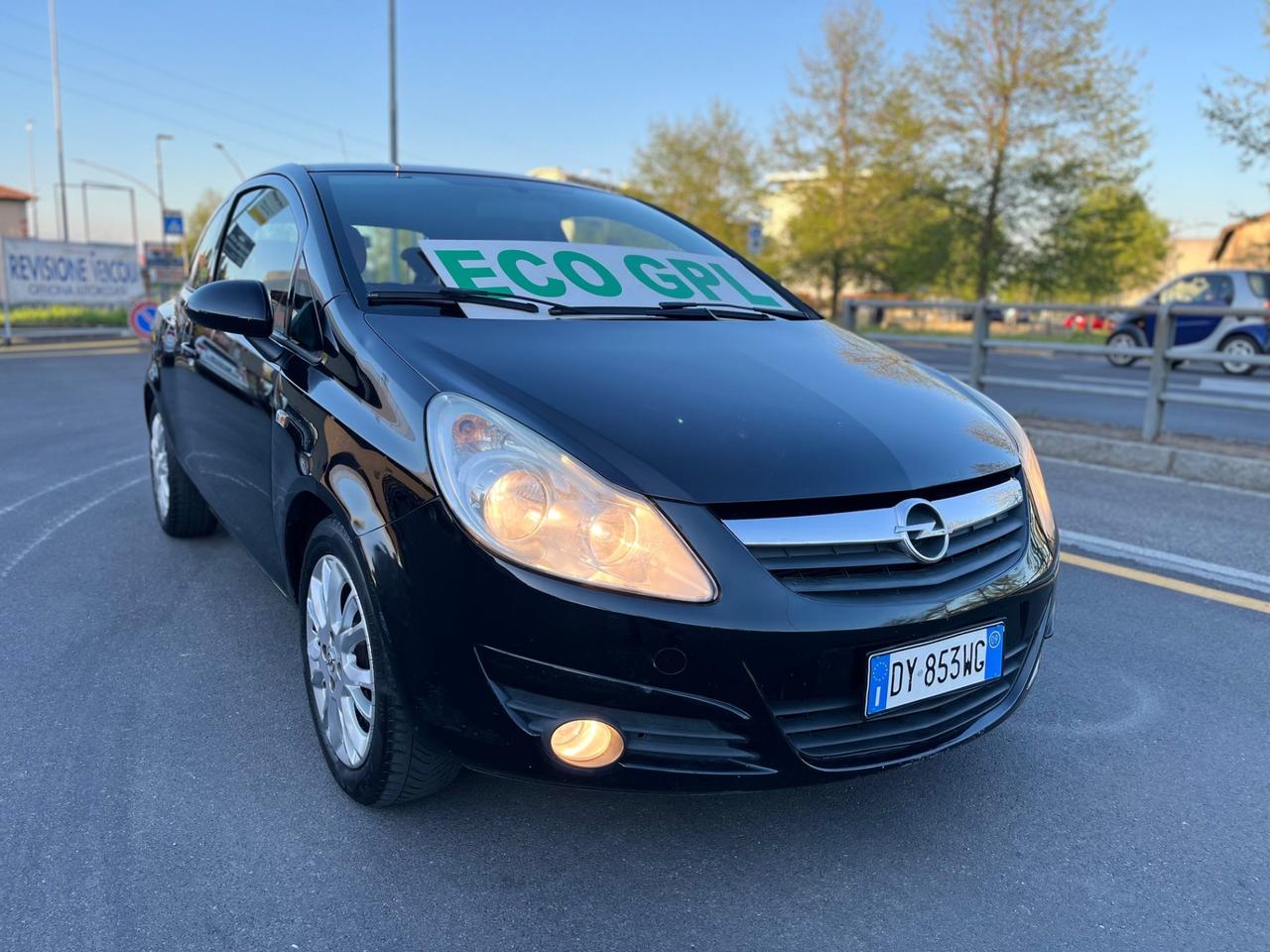 Opel Corsa 1.2 80CV 3 porte GPL-TECH Enjoy