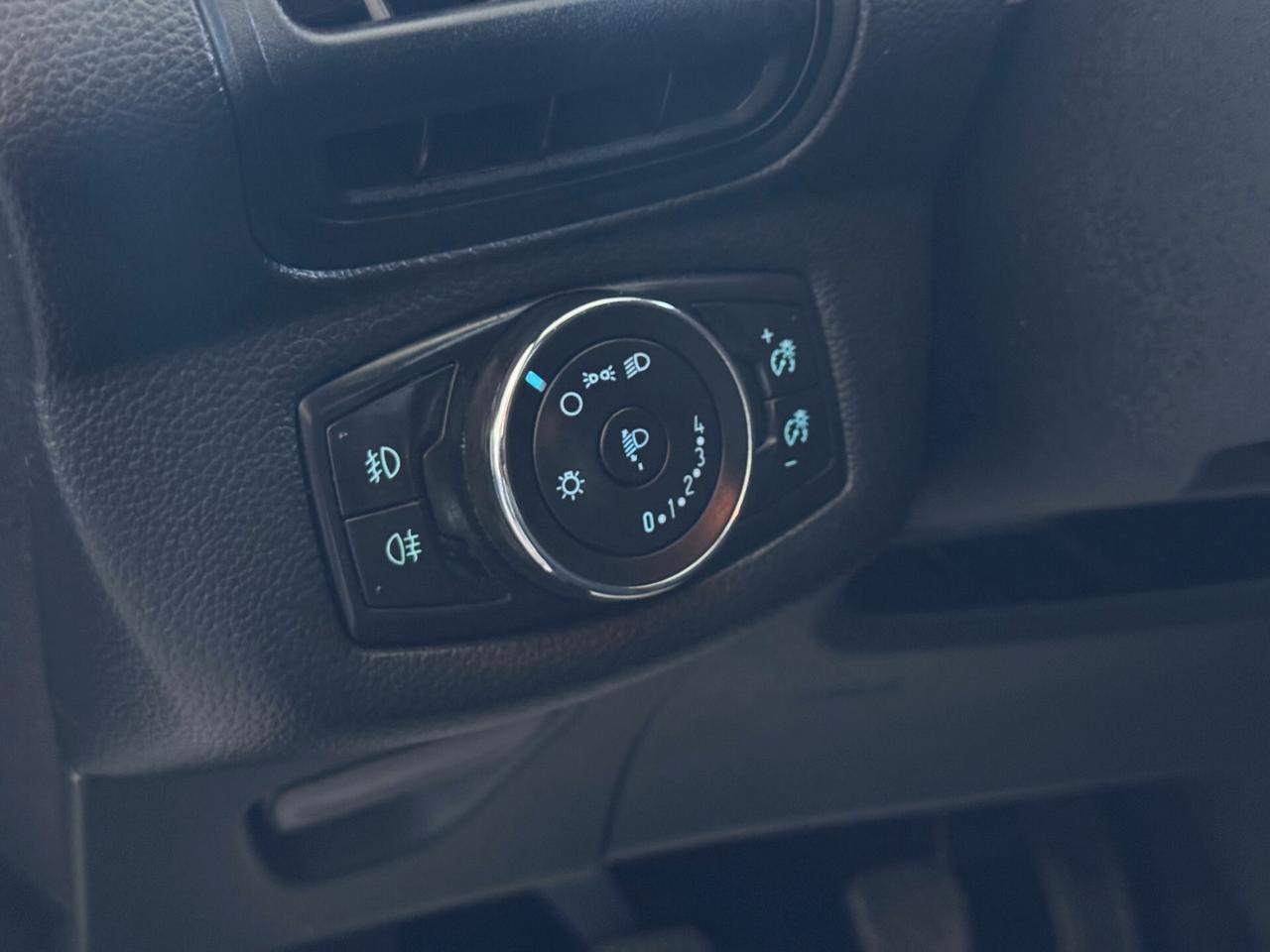 Ford B-Max 1.5 TDCi 75 CV Titanium