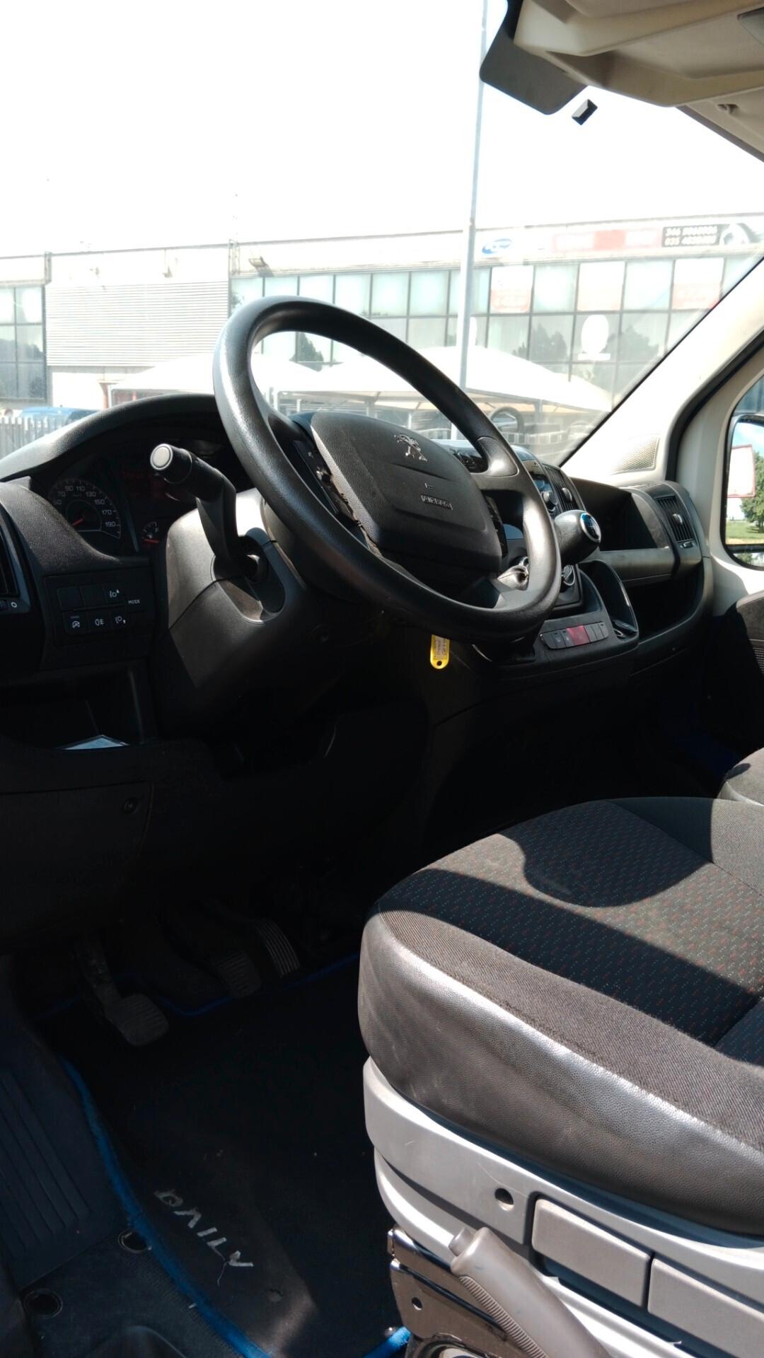 PEUGEOT BOXER