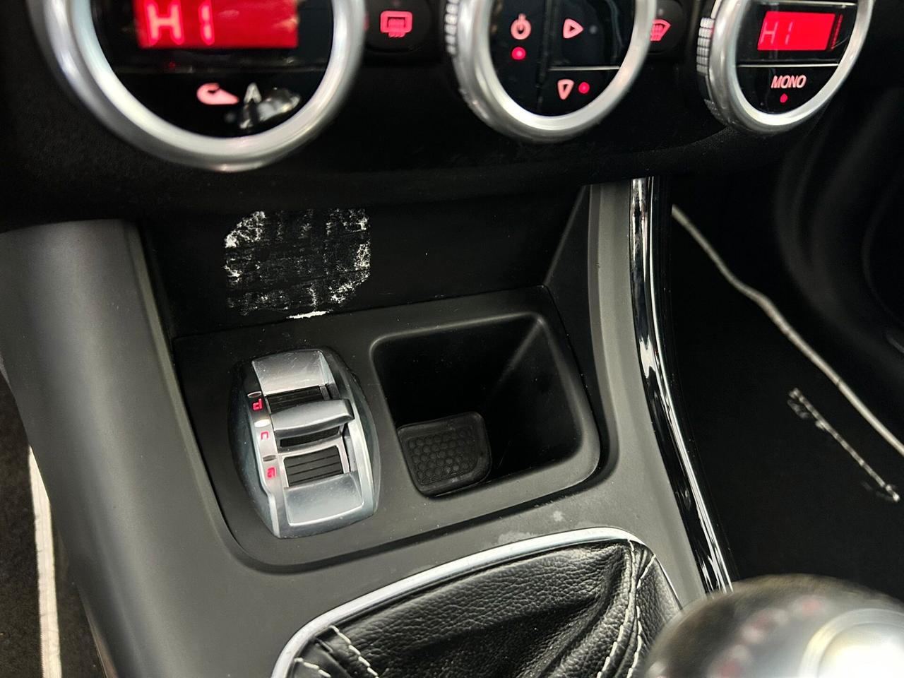 Alfa Romeo Giulietta 1.6 JTDm-2 2013