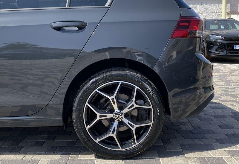 Volkswagen Golf 8 Life 2.0 TDI 116 CV