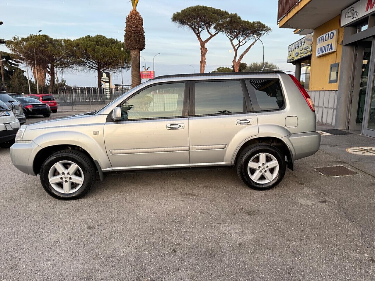 Nissan X-Trail 2.2 dCi Elegance