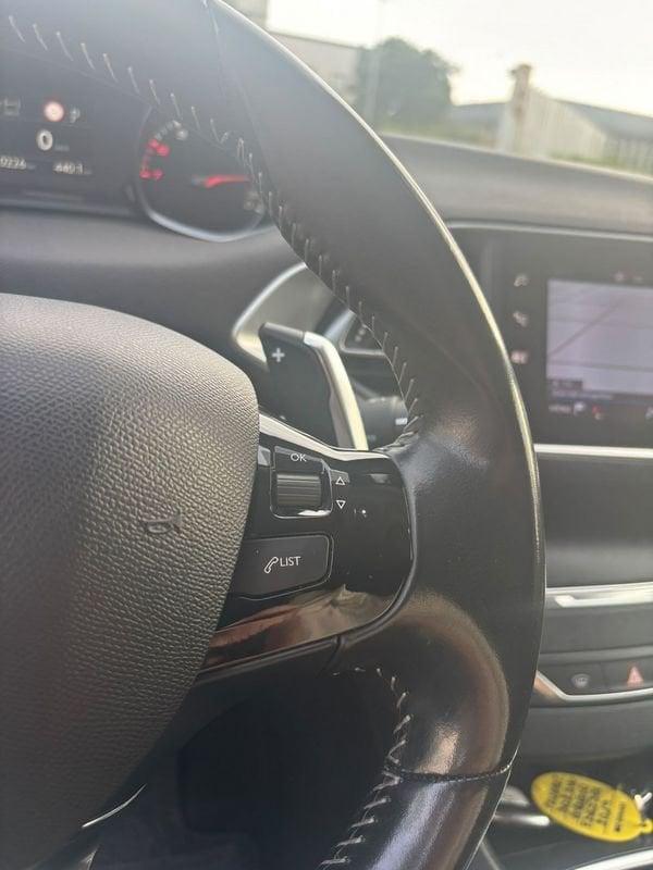 Peugeot 308 Allure PureTech 130cv EAT8 S&S aut.