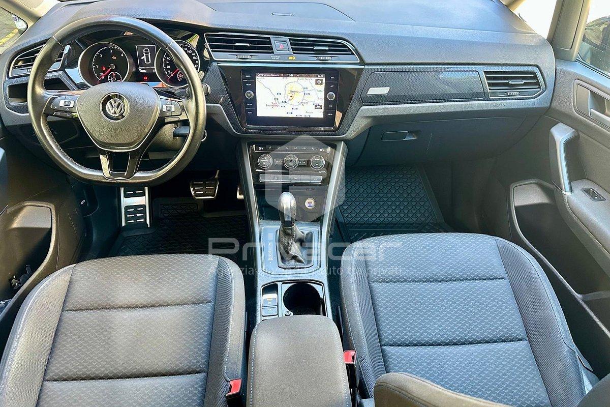 VOLKSWAGEN Touran 2.0 TDI 115 CV DSG Executive BlueMotion Technology