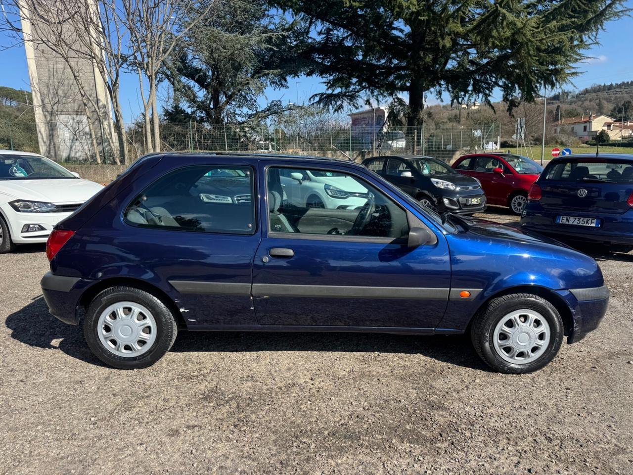 Ford Fiesta 1.2i 16V cat 3 porte Ghia