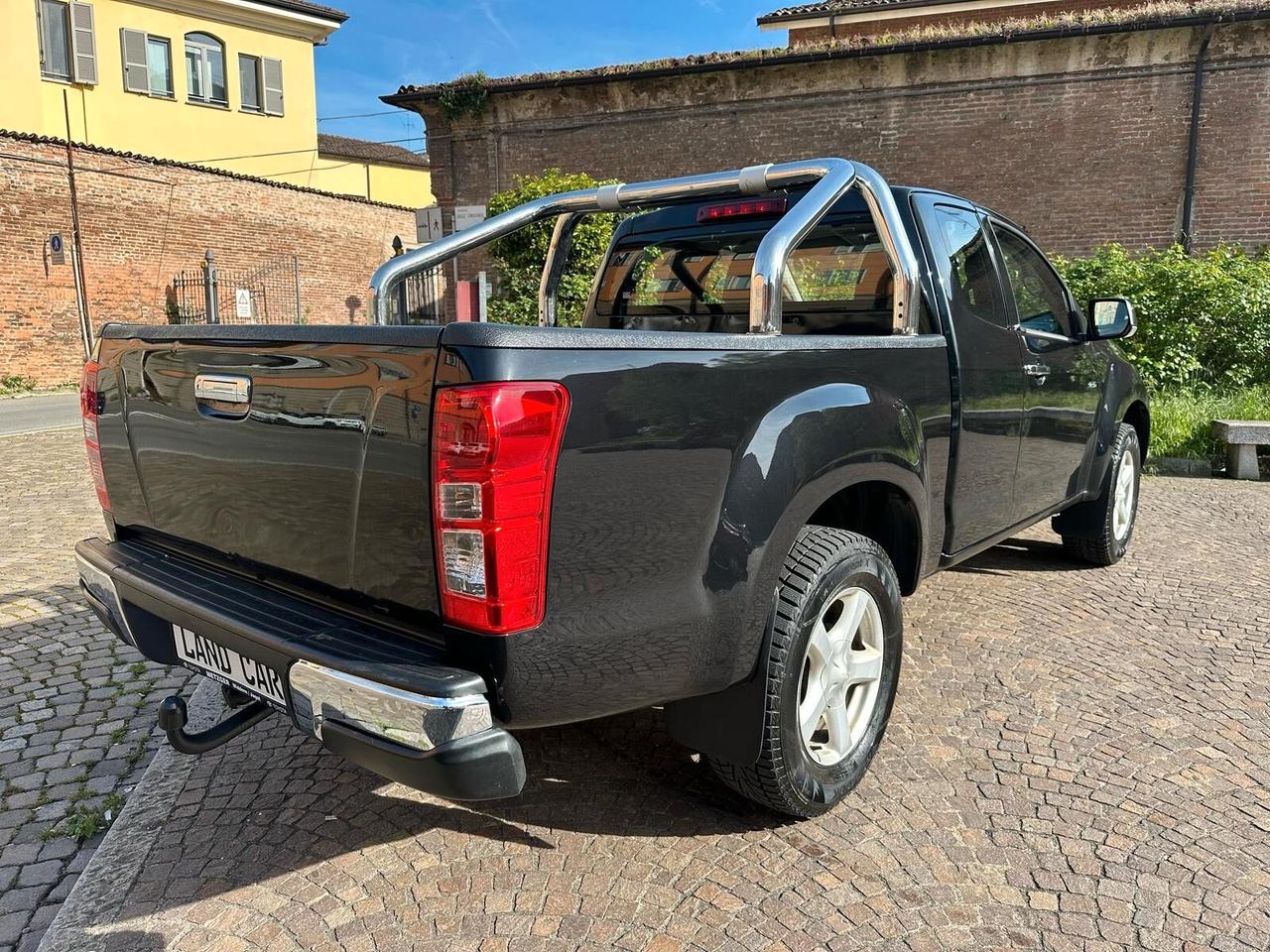 Isuzu D-Max 2.5 TDI 163CV Space Cab 4WD