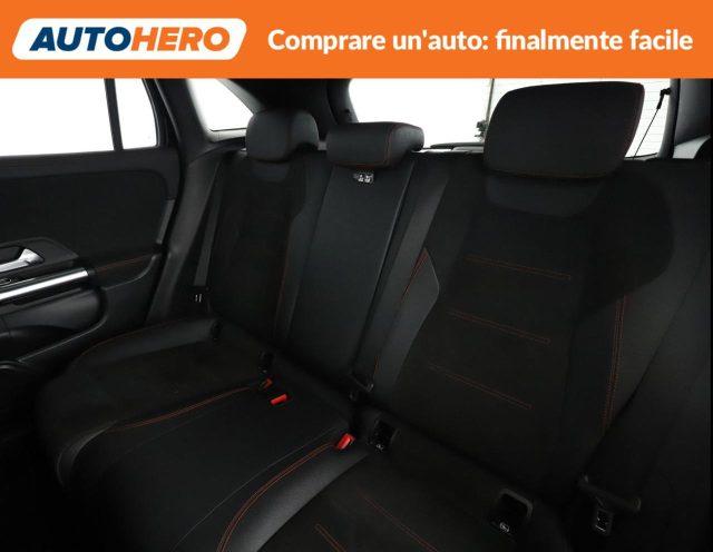 MERCEDES-BENZ GLA 180 d Automatic Premium