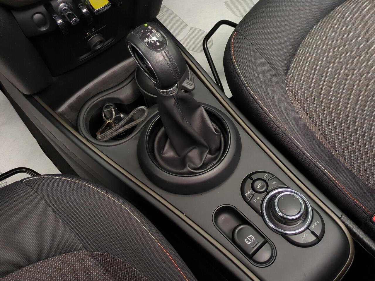 Mini Cooper Countryman 1.5 SE ALL4 Automatica