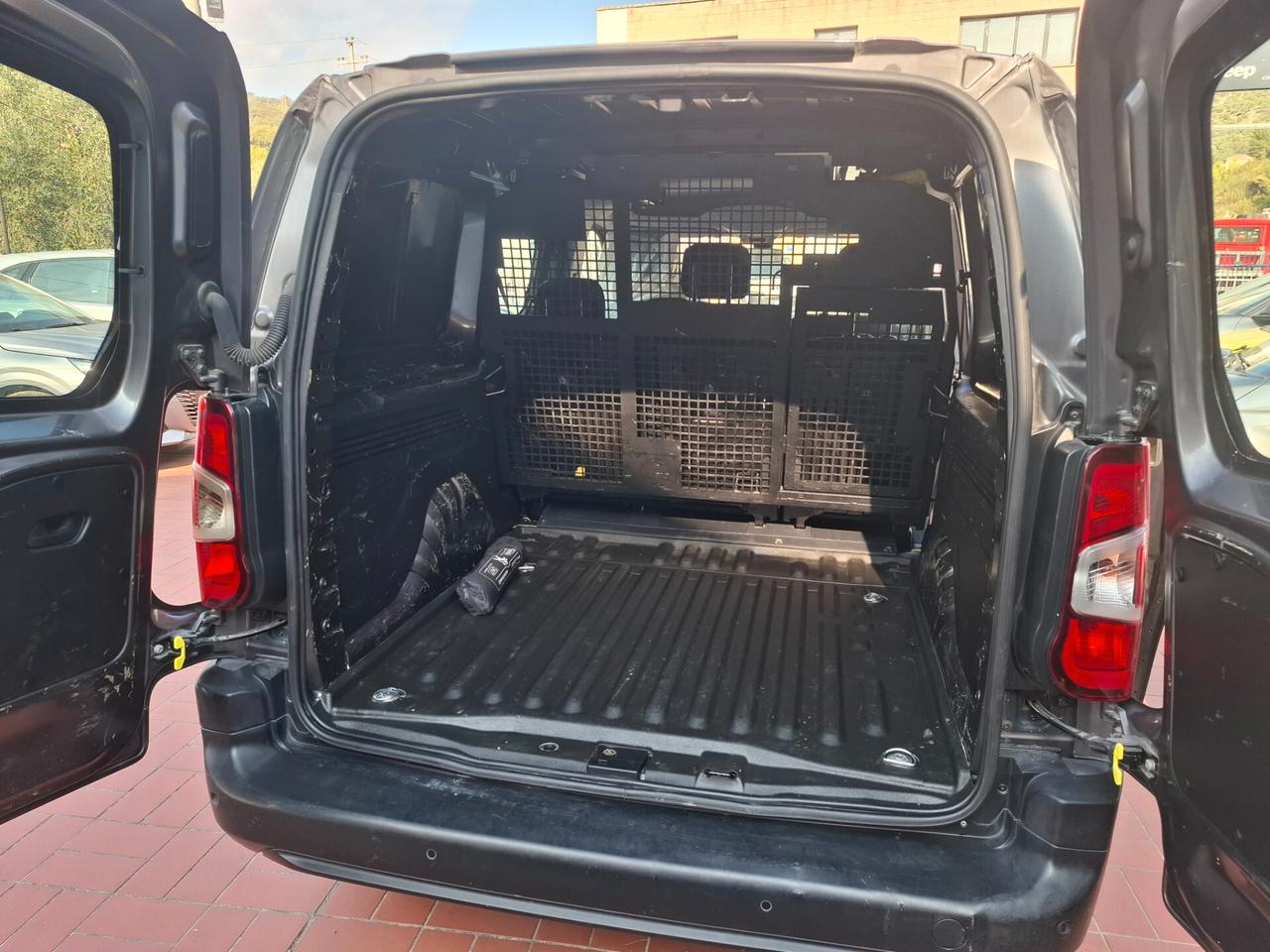Peugeot Partner L2 doppia cabina mobile