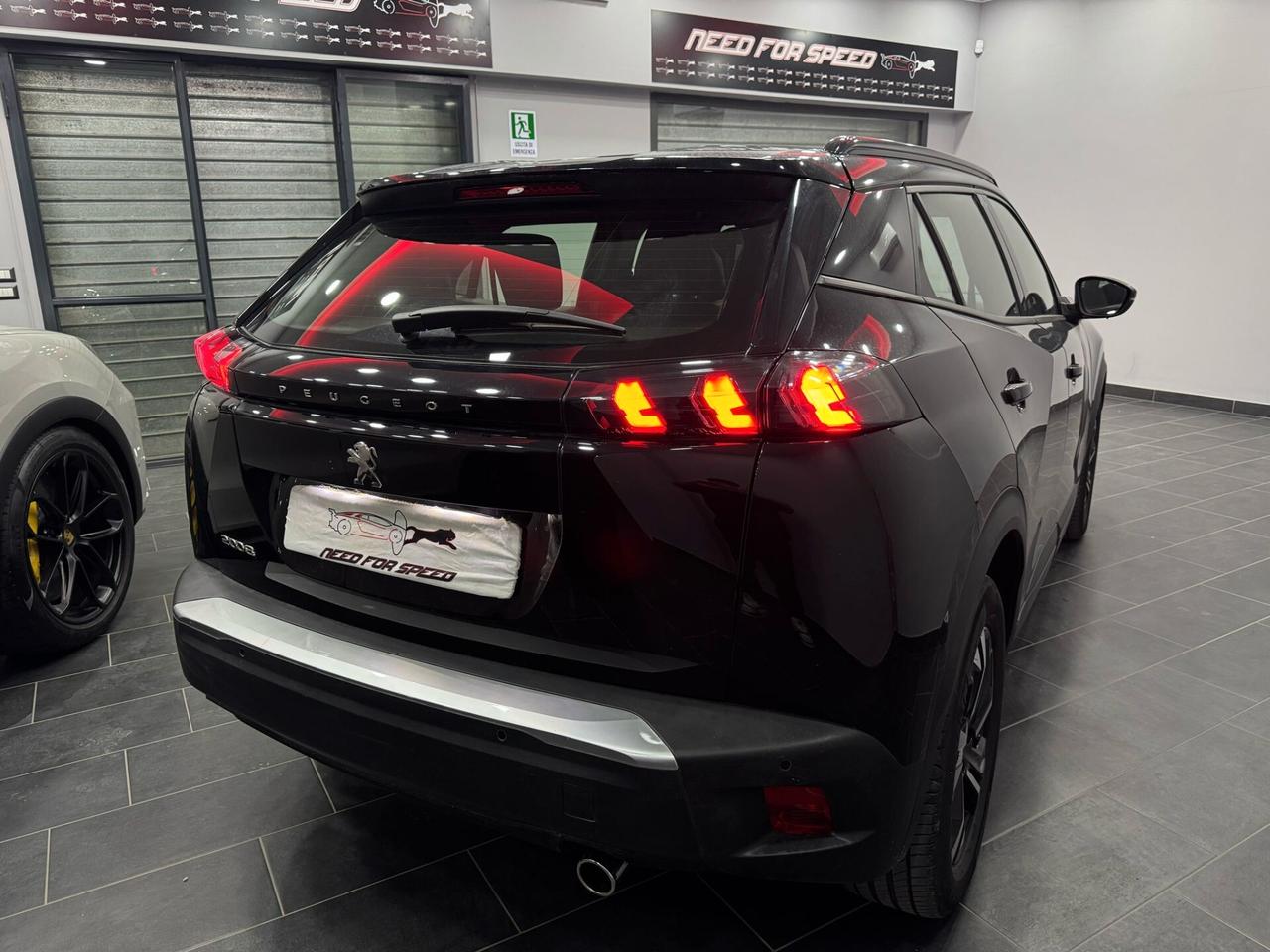 Peugeot 2008 PureTech 100 S&S Allure