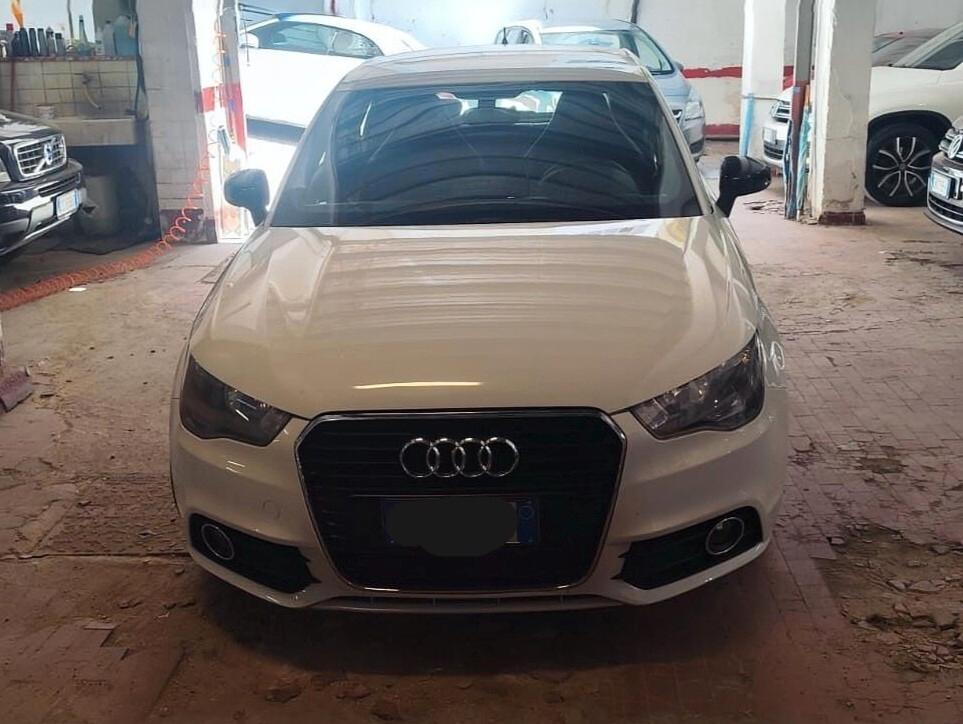 Audi A1 SPB 1.6 TDI 105 CV Attraction - MOTORE DA RIVEDERE