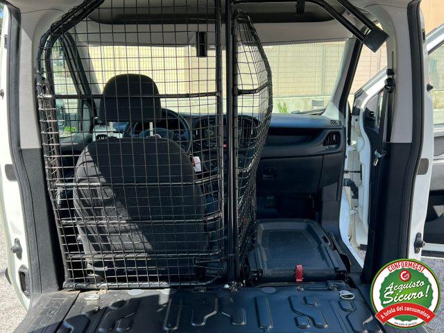 FIAT Doblo Doblò 1.6 105cv Cargo Maxi 2 posti Autocarro