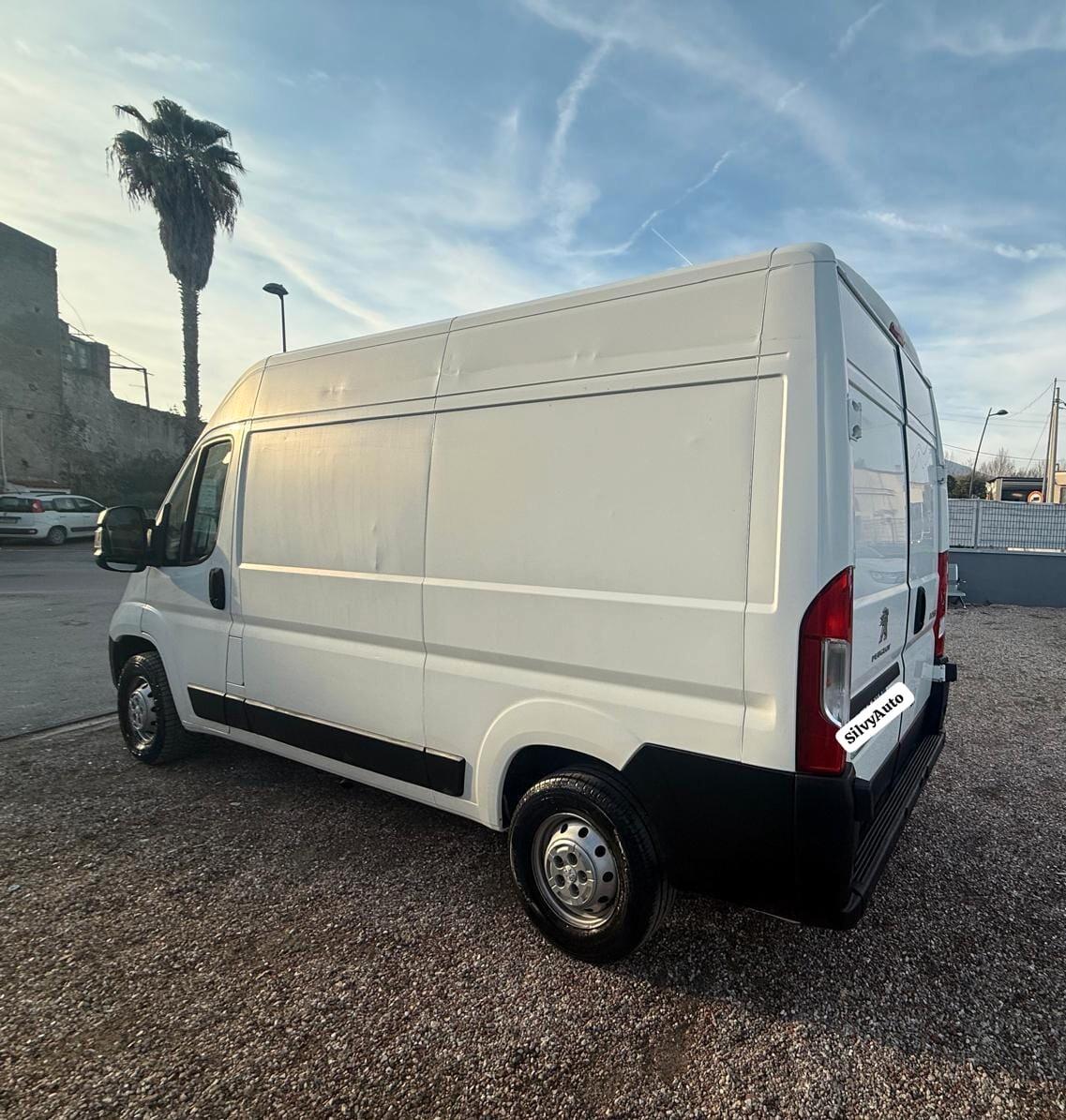 Peugeot Boxer 330 2.2 BlueHDi 140 S&S PC-TN Furgone
