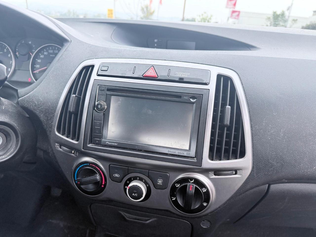 Hyundai i20 1.2 B/GPL 2012 NEOP.