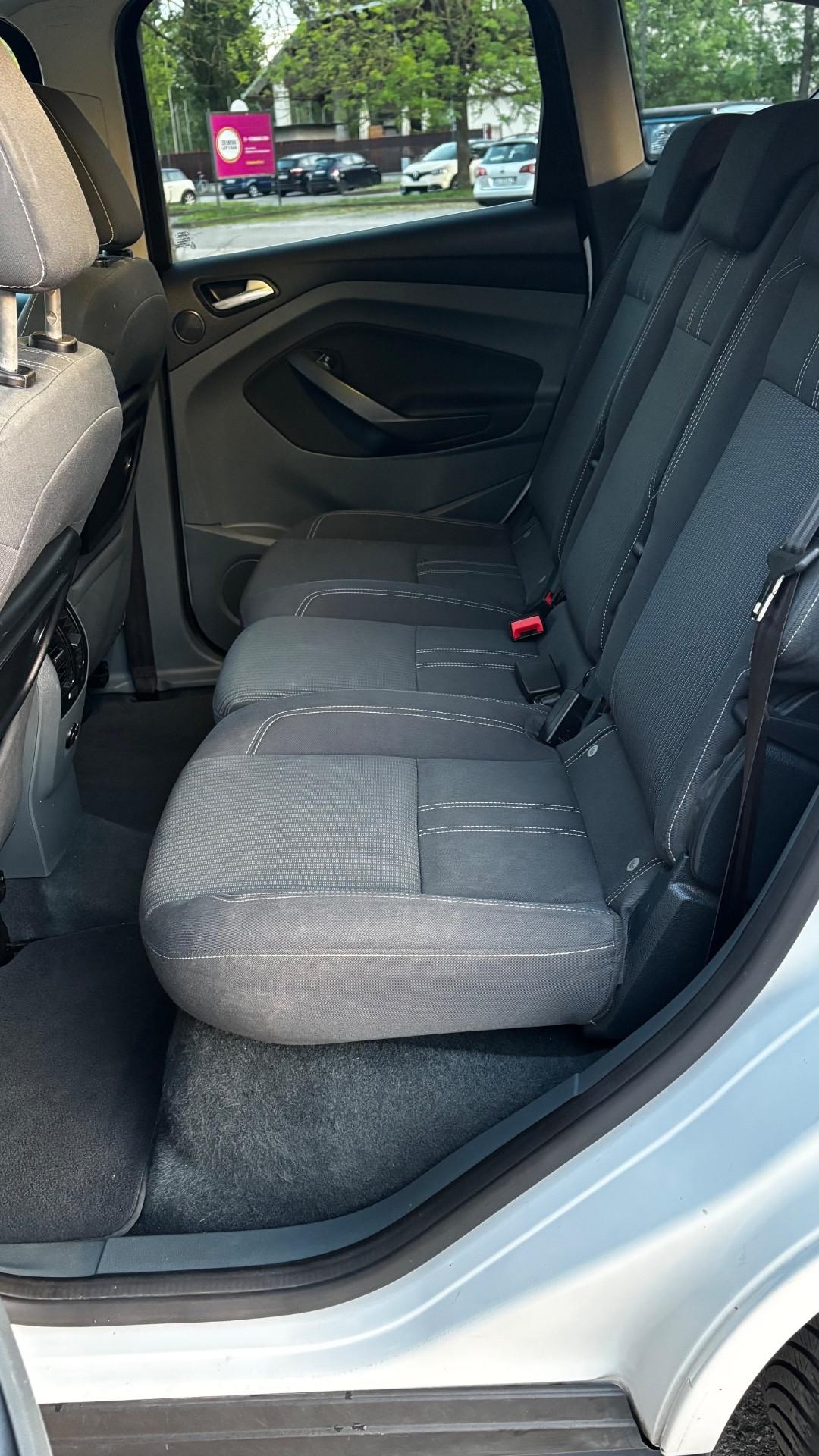 Ford C-Max 2.0 TDCi 115CV Powershift Titanium