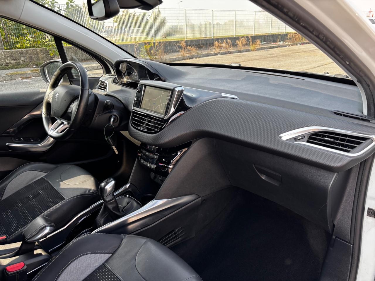 Peugeot 2008 1.6 e-HDi 92 CV, SOLO 70 MILA KM