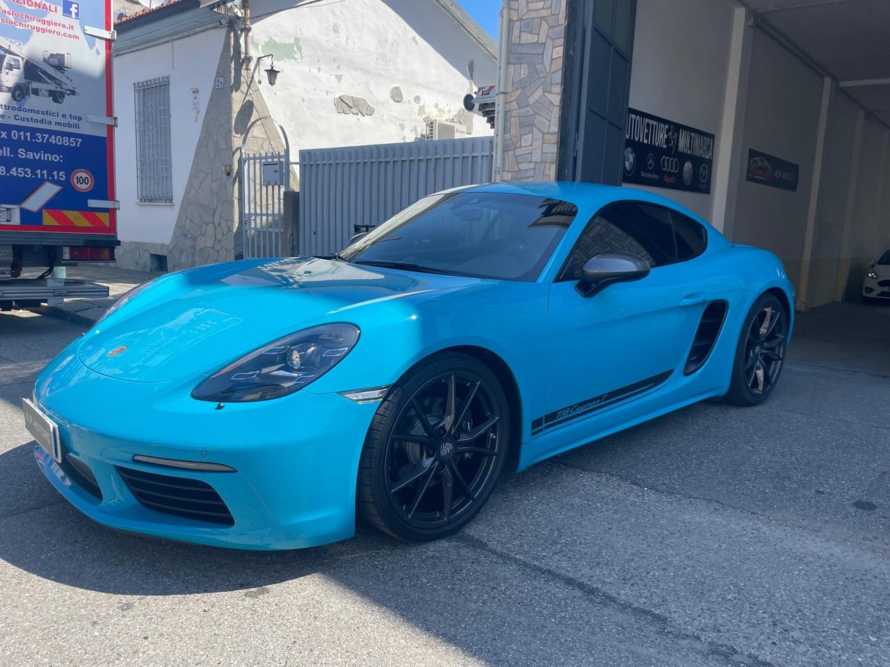 Porsche 718 Cayman T CV 300