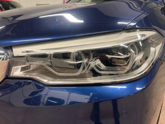 BMW 530 d xDrive 249CV Touring Luxury