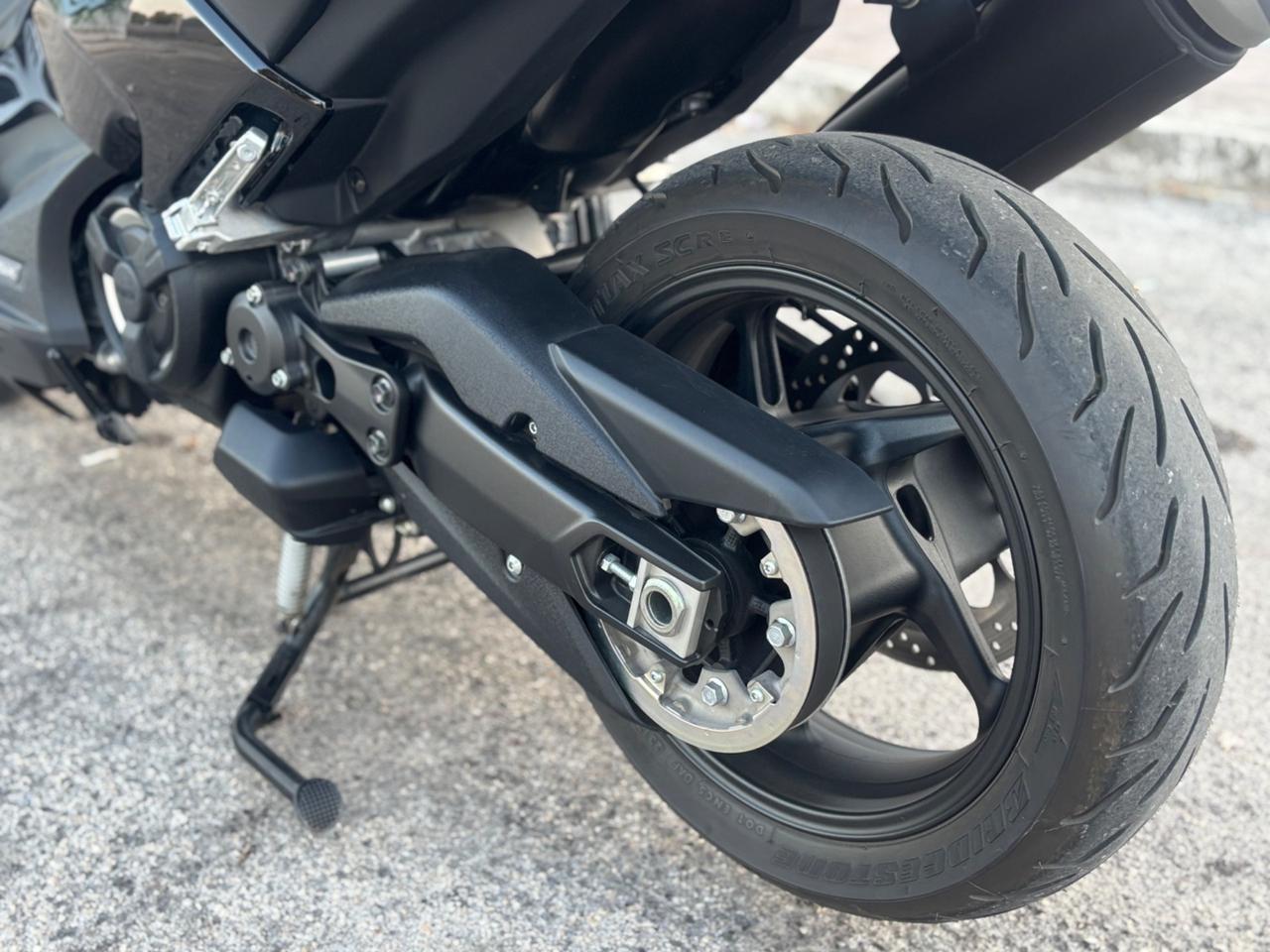Yamaha T Max 530 Sx ( solo 6000 km )