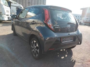 Toyota Aygo Connect 1.0 VVT-i 72 CV 5 porte x-you