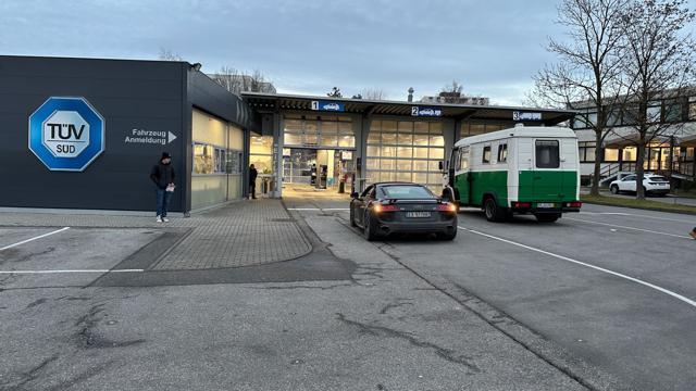 BMW X5 OMOLOGAZIONE AUTO DUBAI USA IMMATRICOLAZIONE