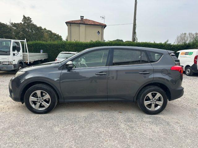 TOYOTA RAV 4 MY23 RAV4 2.0 D-4D 2WD Active