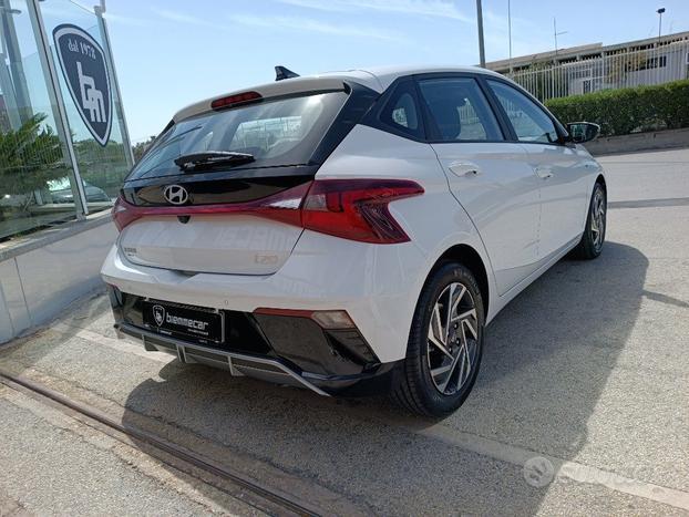 HYUNDAI i20 1.0 T-GDI 48V iMT ConnectLine