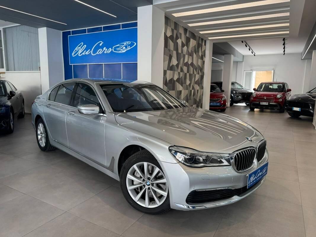 BMW Serie 7 Berlina 750i xdrive Luxury auto