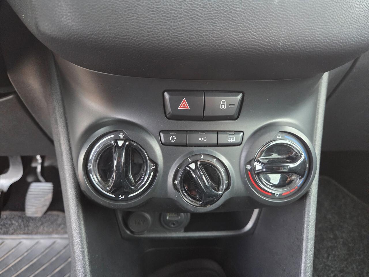 Peugeot 208 1.4 HDi 5 porte Allure