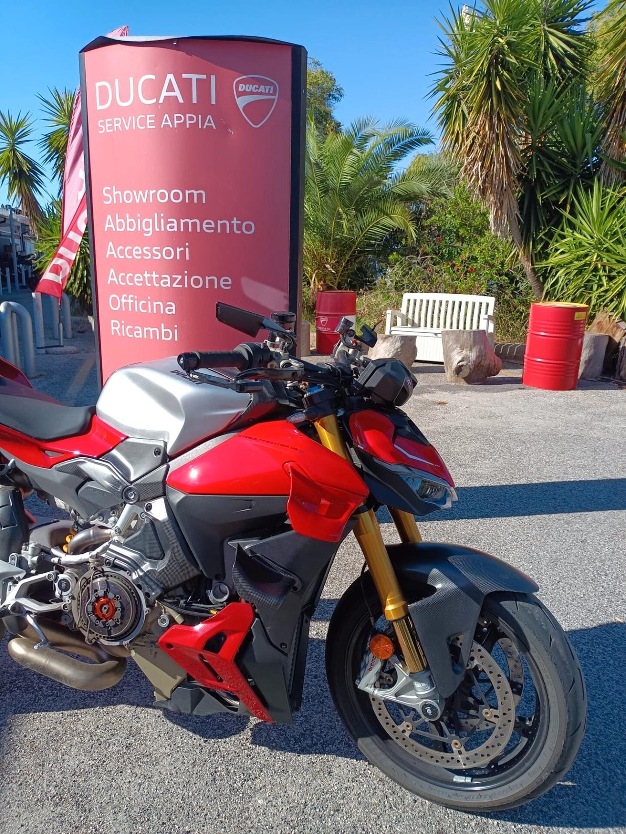 Ducati Streetfighter V4 S