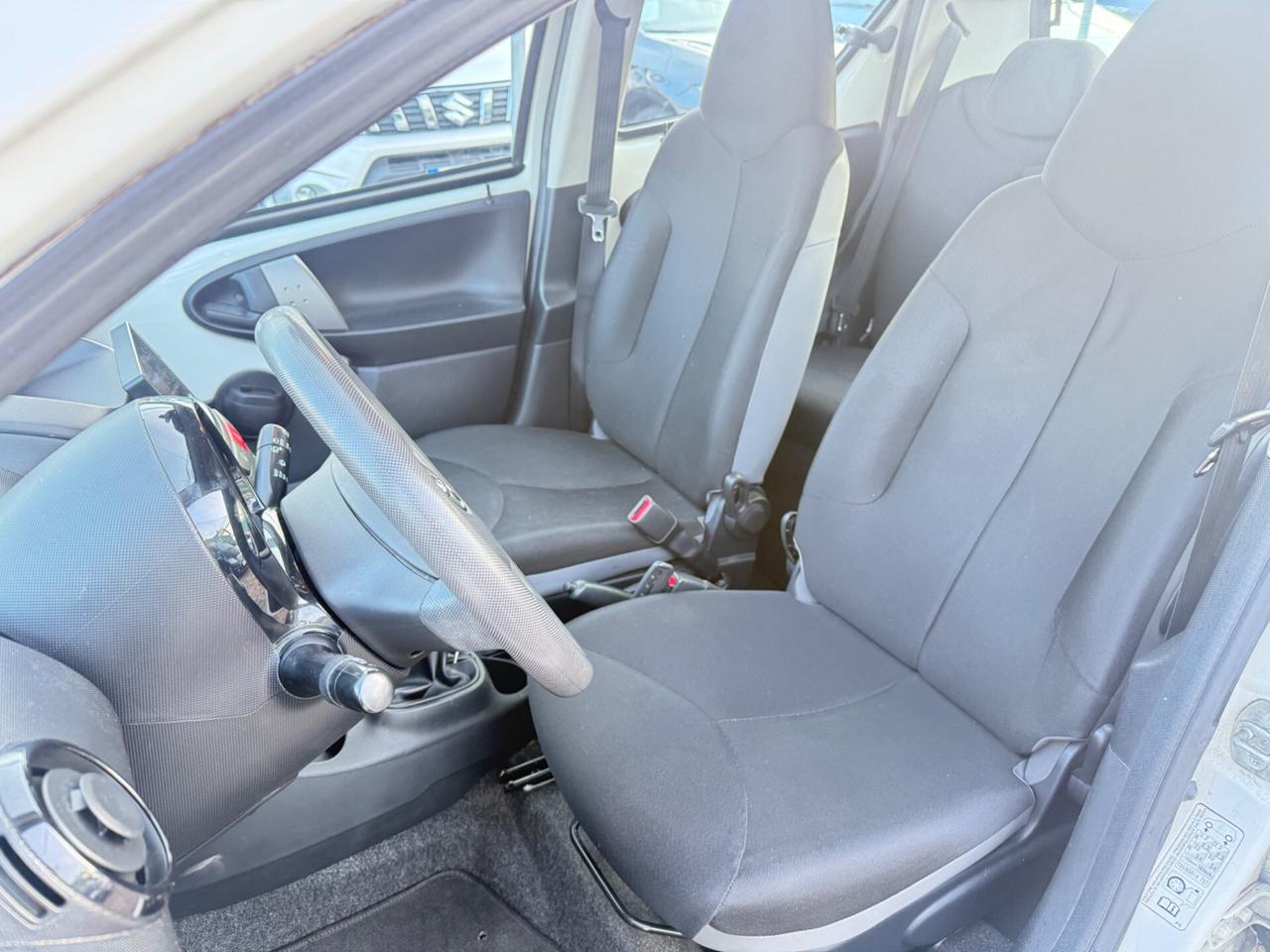 Toyota Aygo 1.0 12V VVT-i 5 porte Cool Soda Connect