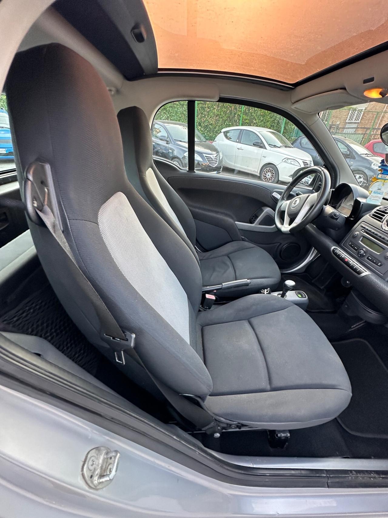 Smart ForTwo 1000 52 kW MHD coupé passion