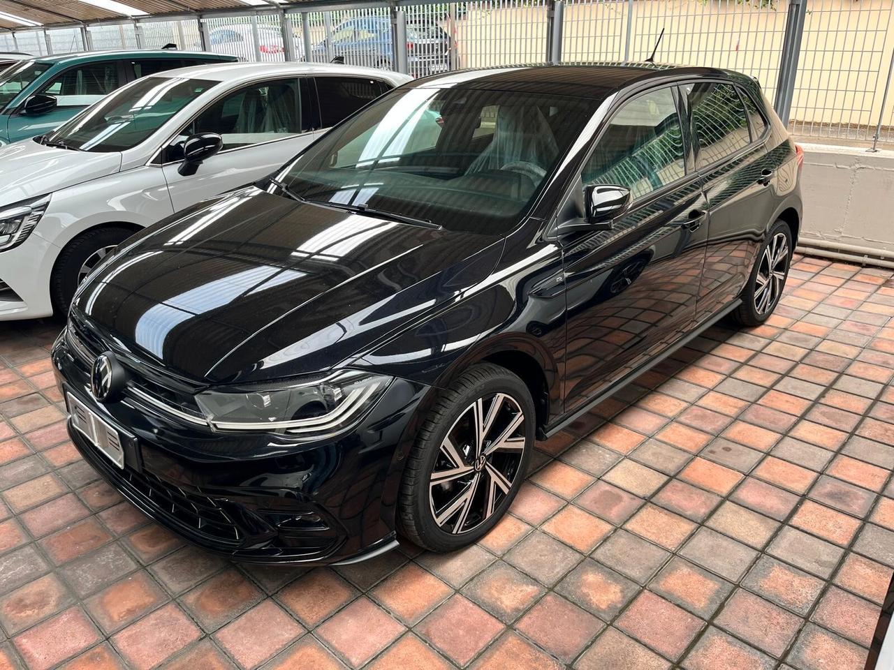 Volkswagen Polo 1.0 TSI DSG R-Line