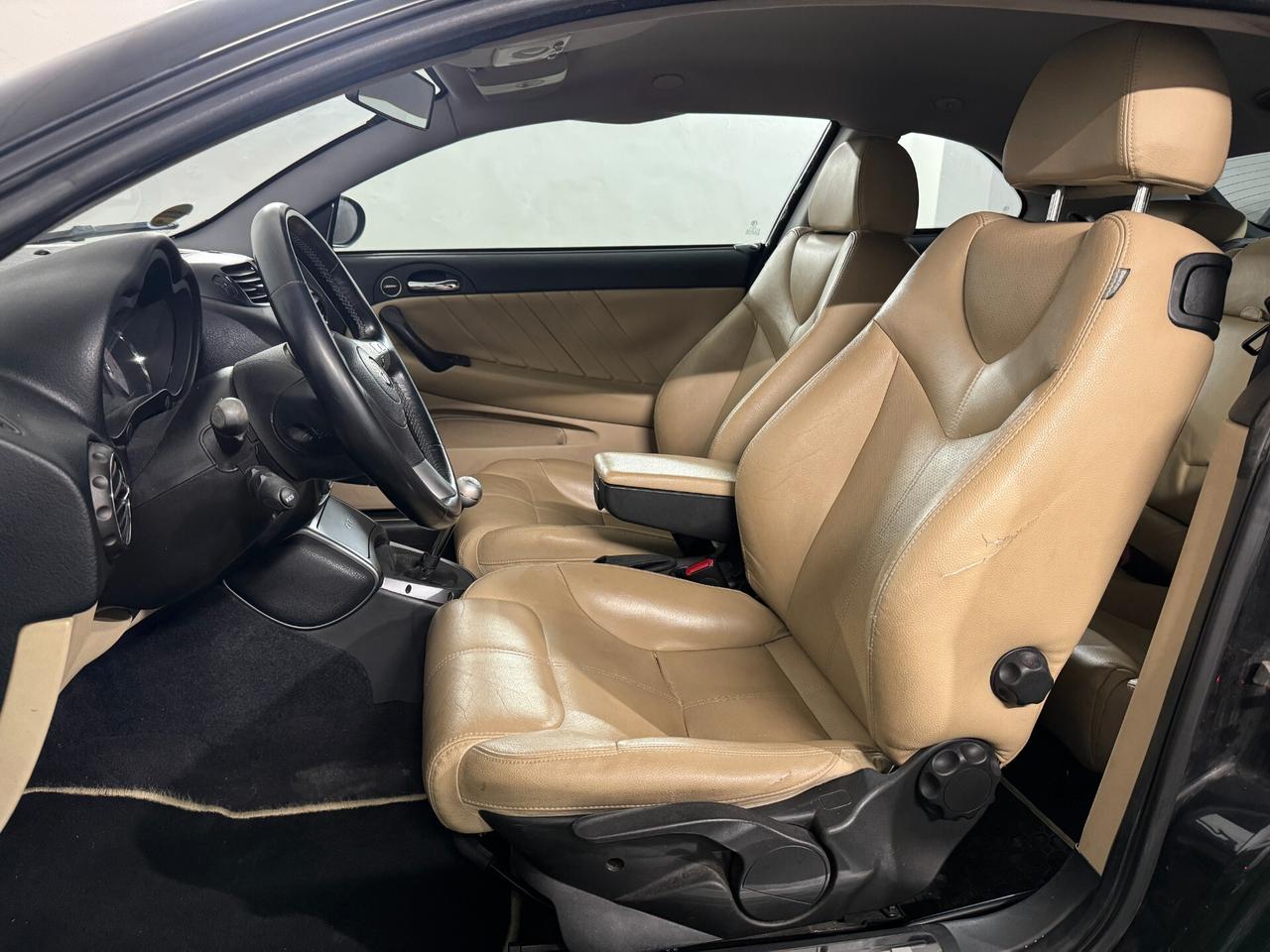 Alfa Romeo GT 1.8 16V TS DISTINCTIVE BERTONE