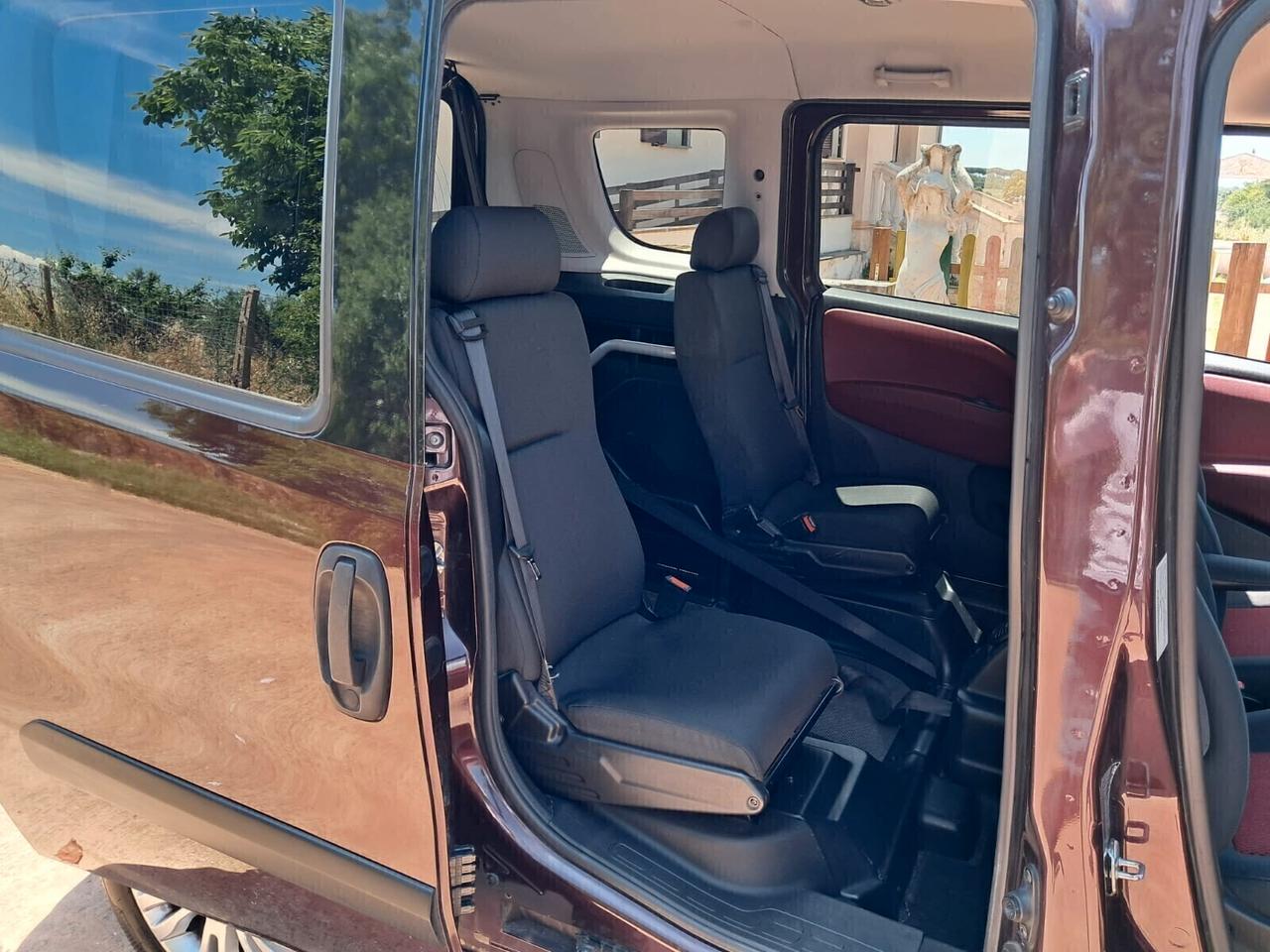 Fiat Doblo Doblò 1.6 mjet PIANALE RIBASSATO TRASPORTO DISABILI 4 piu 1