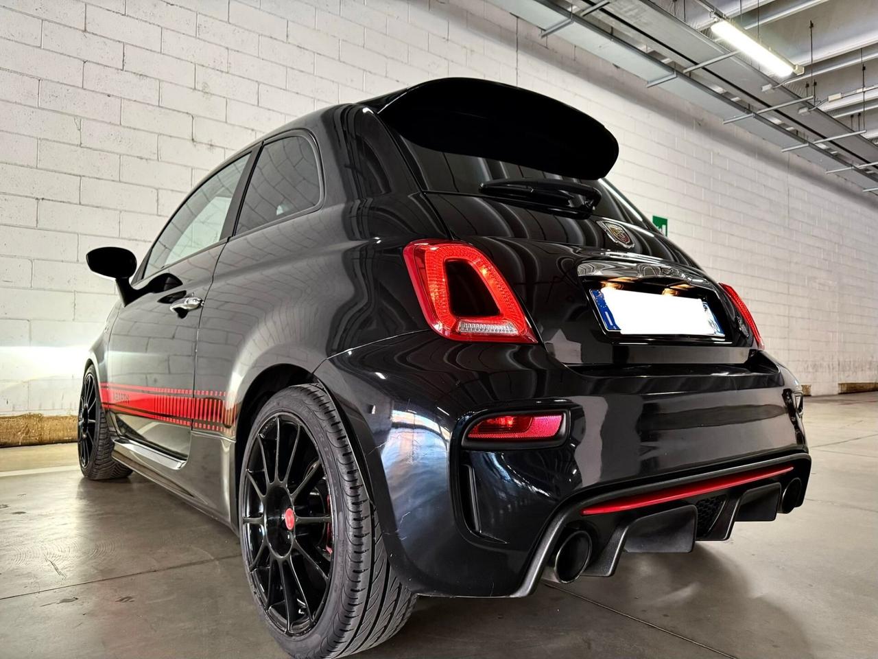 Abarth 595 C 1.4 Turbo T-Jet 165 CV Turismo