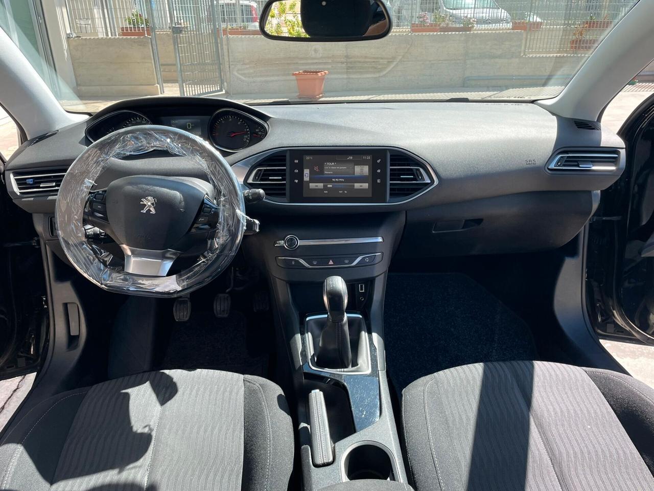Peugeot 308 1.6 HDi 92 CV Business