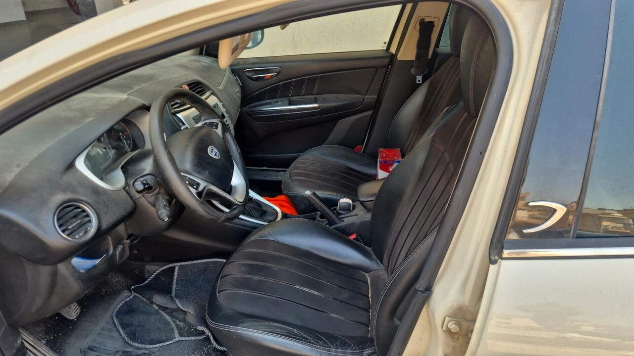 Lancia Delta 2.0 MJT 160 CV (PER RICAMBI)