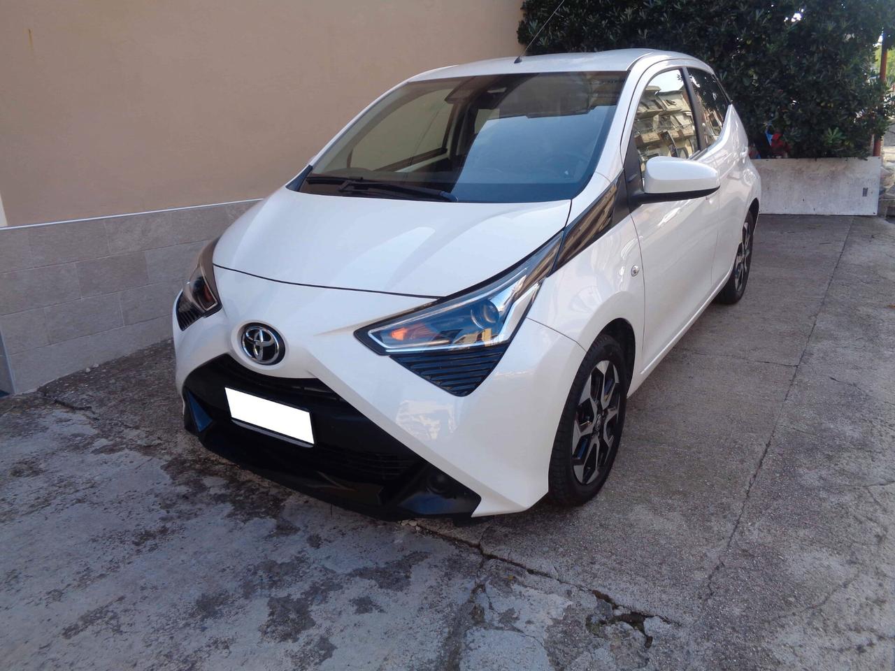 Toyota Aygo 1.0 VVT-i 72 CV x-fun (Finanziabile)