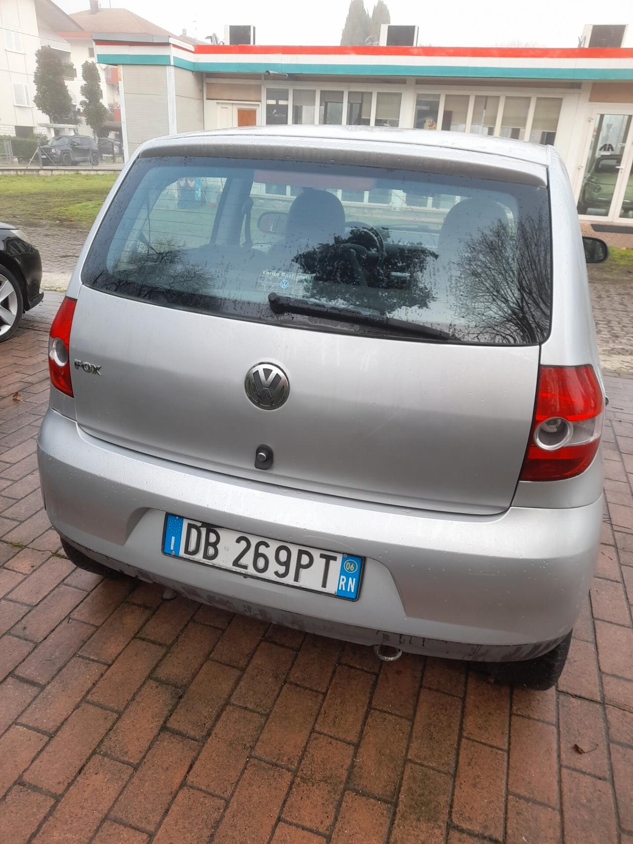 Volkswagen Fox benzina 1198