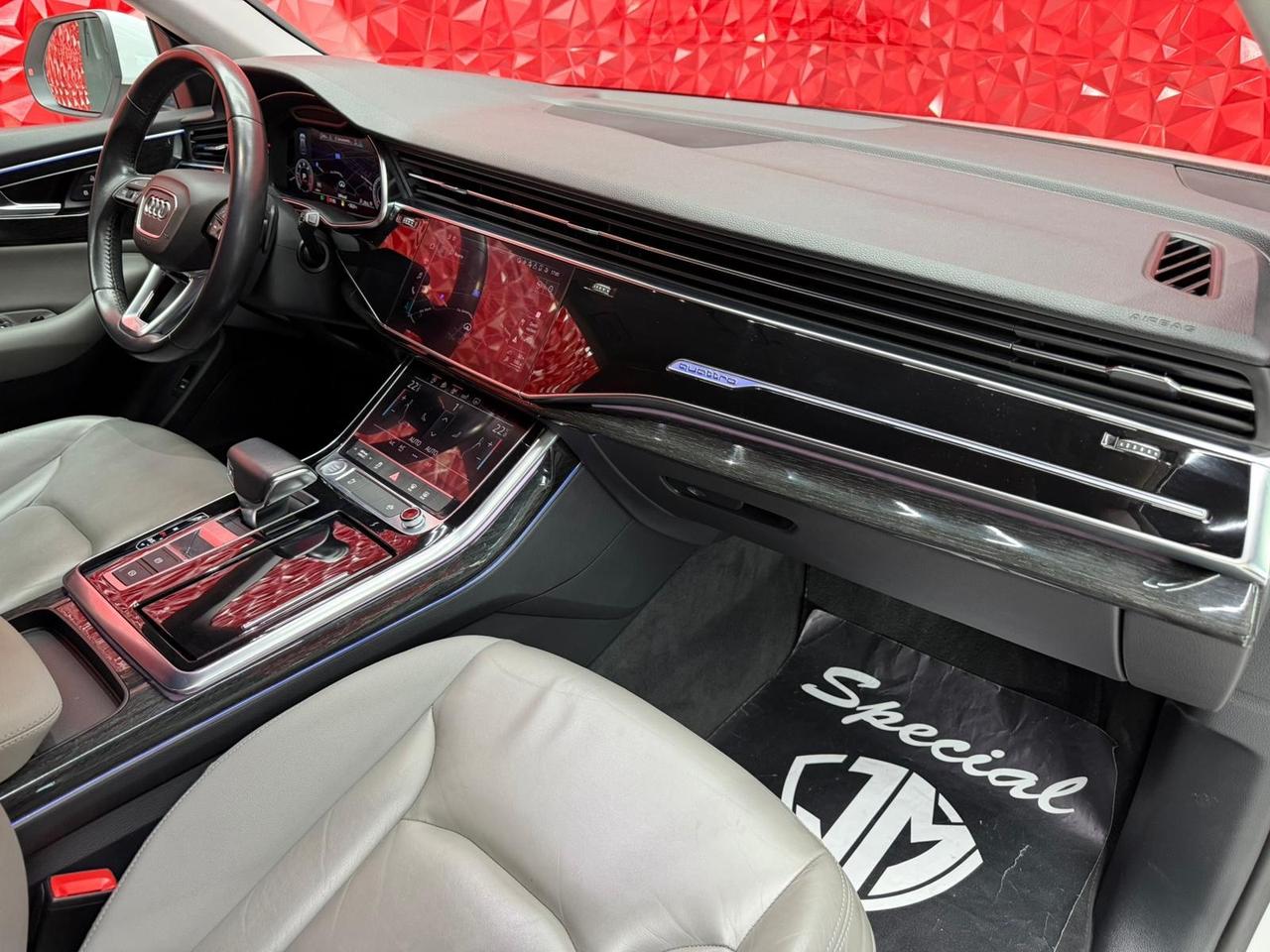 Audi Q8 50 TDI 286 CV quattro tiptronic Sport