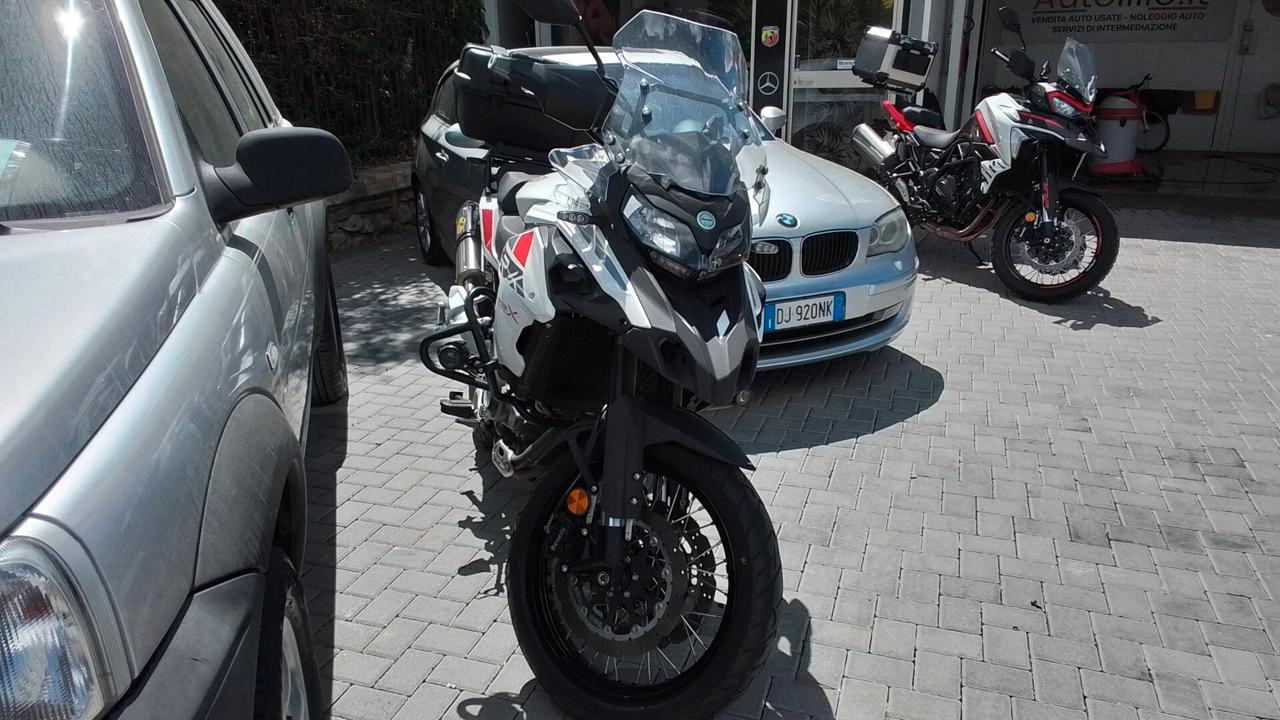 Benelli TRK 502X