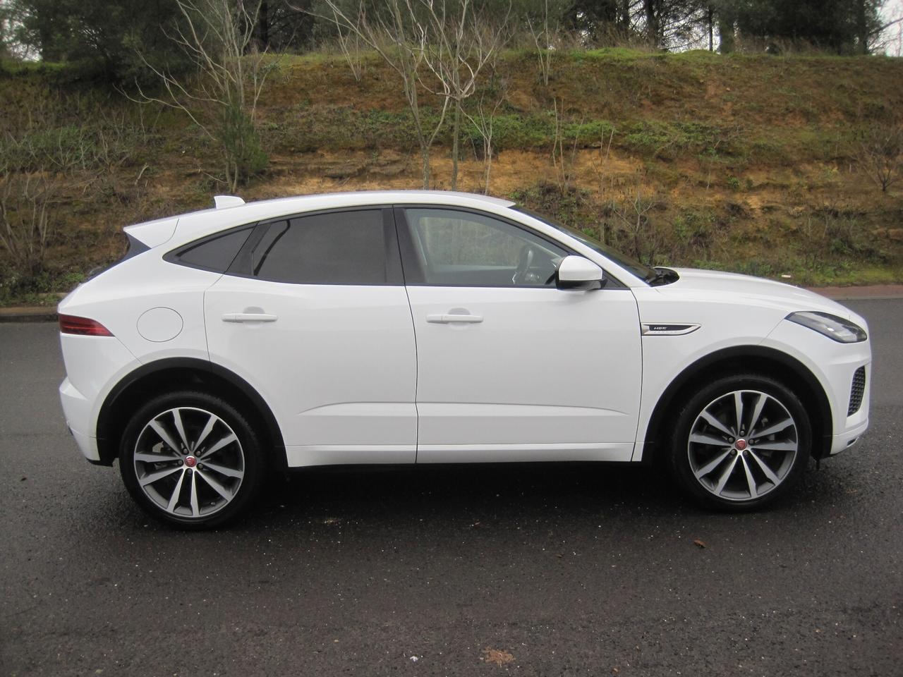 Jaguar E-Pace 2.0D 150 CV AWD aut. R-Dynamic HSE