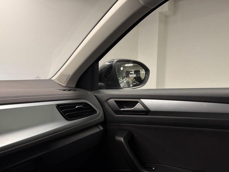 Volkswagen T-Roc Nuovo Life 1.0 TSI 81 kW (110 CV) Manuale