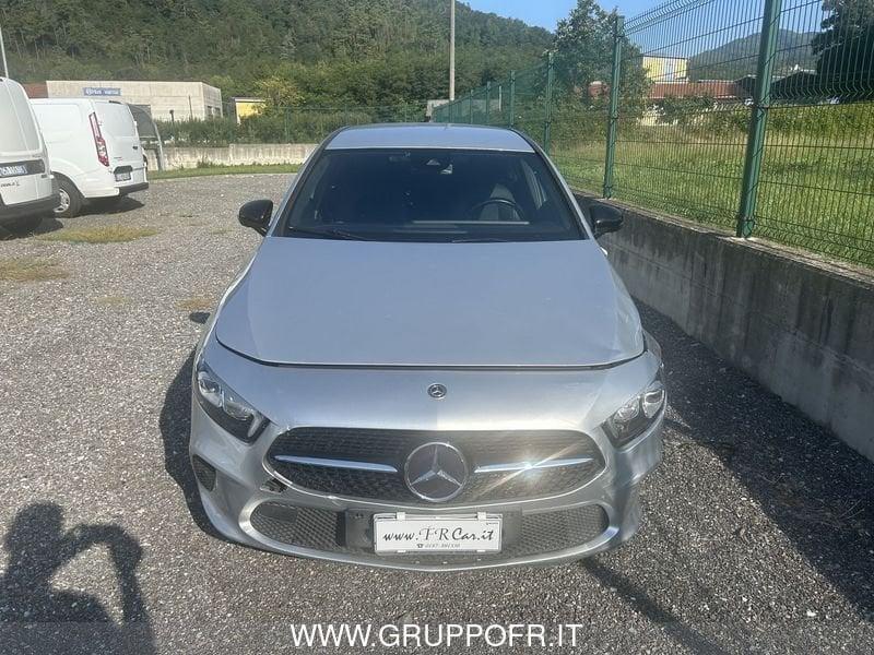 Mercedes-Benz Classe A A 180 Sport INCIDENTATA