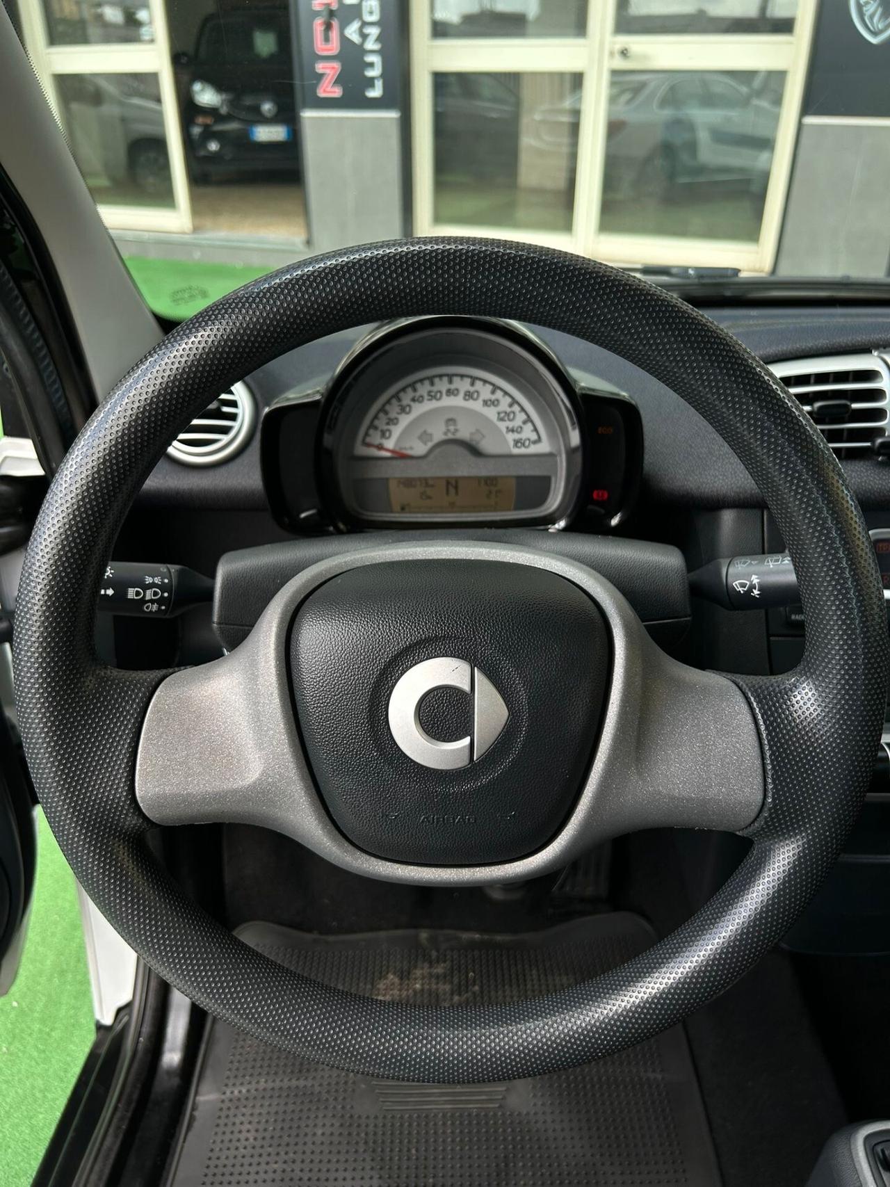 Smart ForTwo 1000 52 kW coupé pure