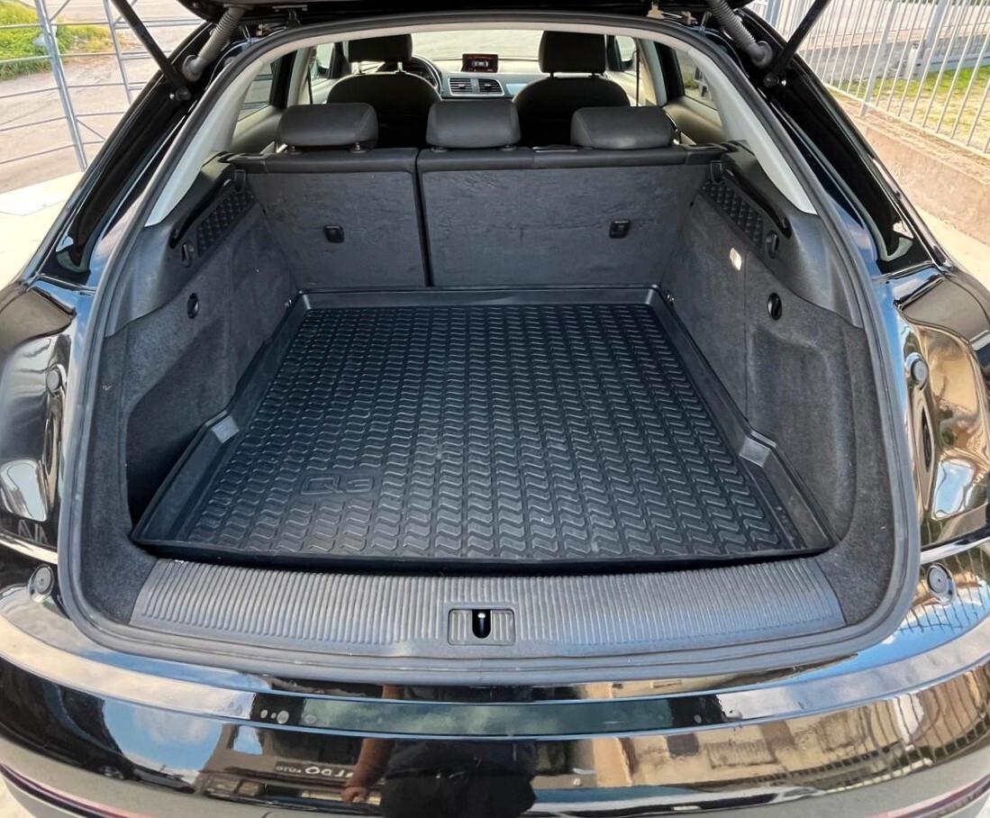 Audi Q3 2.0 TDI 120 CV S tronic line Edition