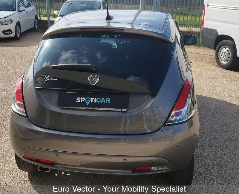 Lancia Ypsilon Ypsilon 1.2 69 CV 5 porte GPL Gold Plus