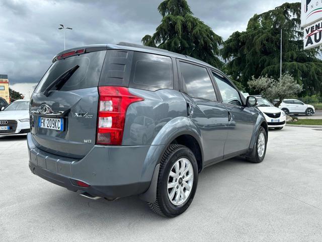 MAHINDRA XUV500 2.2 16V AWD W8 4x4