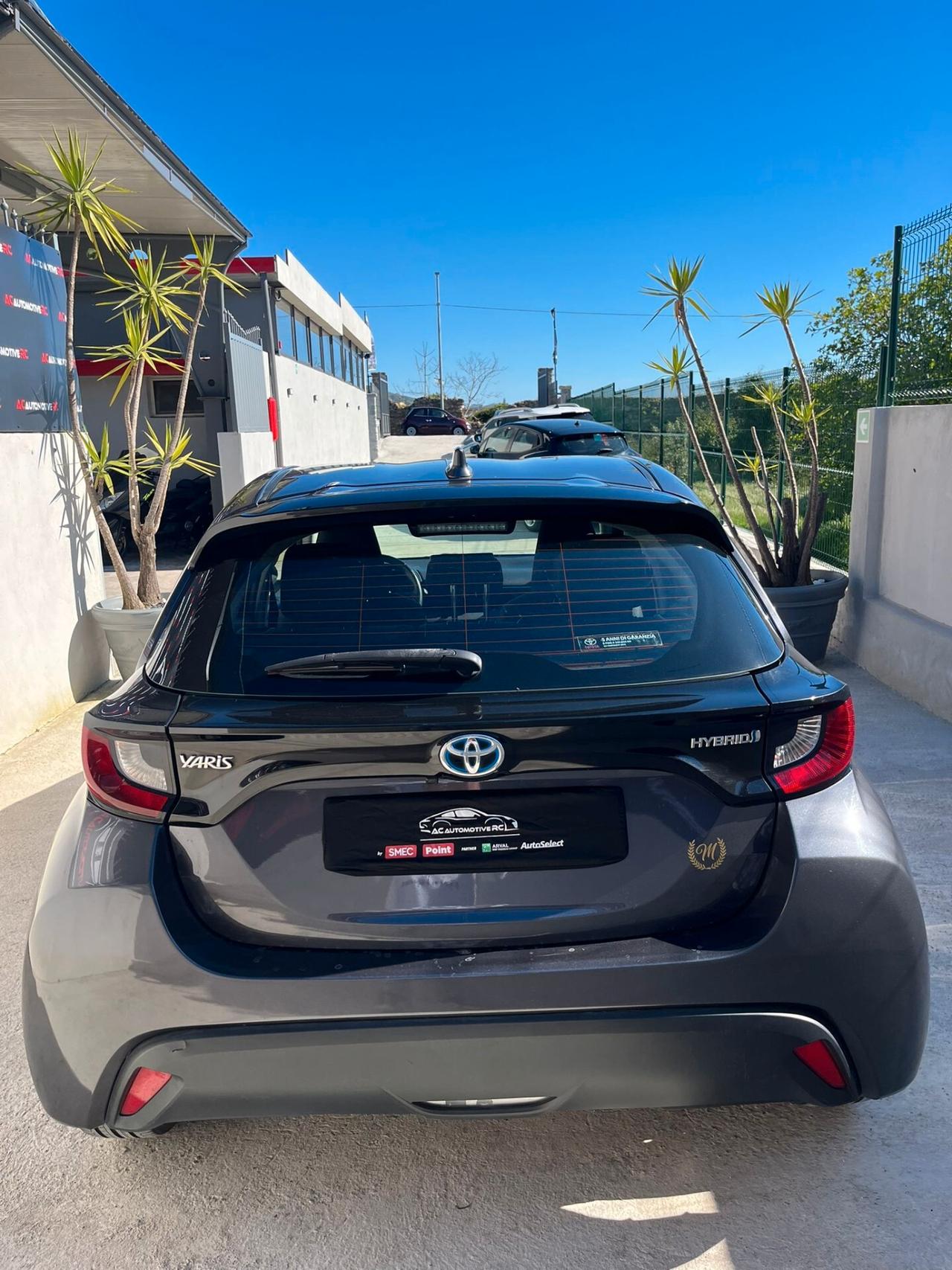 Toyota Yaris 1.5 Hybrid 5 porte Business